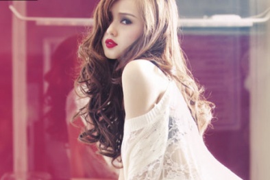 Mê mẩn với phong cảnh thời trang 'so sexy' của Tâm Tít